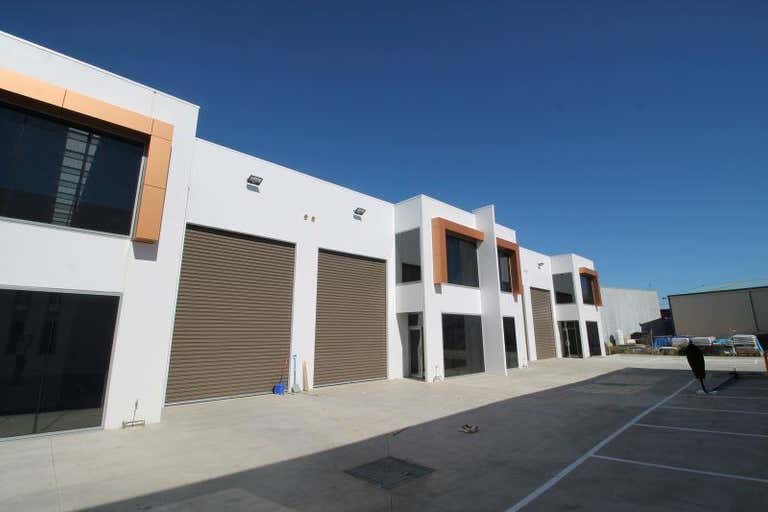 Unit 23, 24 Bormar Drive Pakenham VIC 3810 - Image 1