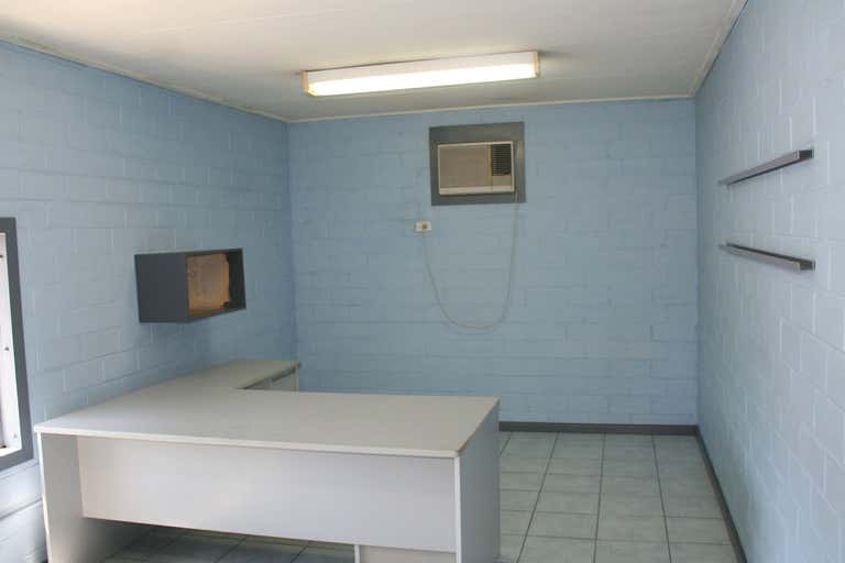 Unit 3, 8 Artisan Road Seven Hills NSW 2147 - Image 3