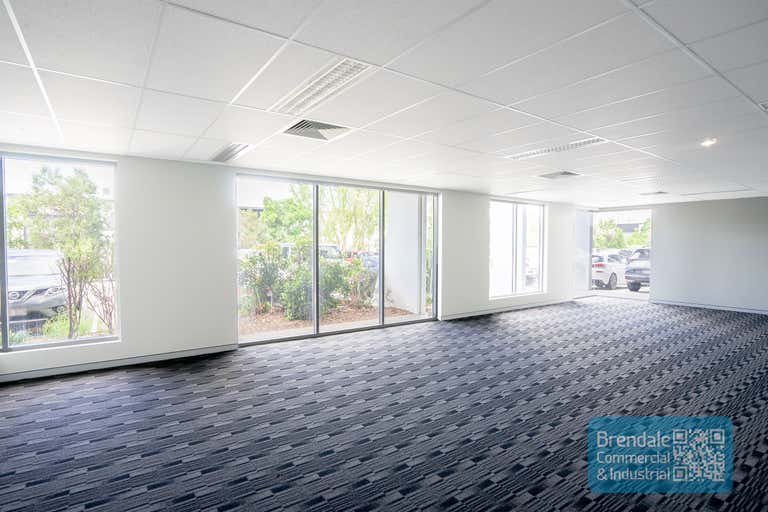 2/ Building 5, 205 Leitchs Rd Brendale QLD 4500 - Image 3