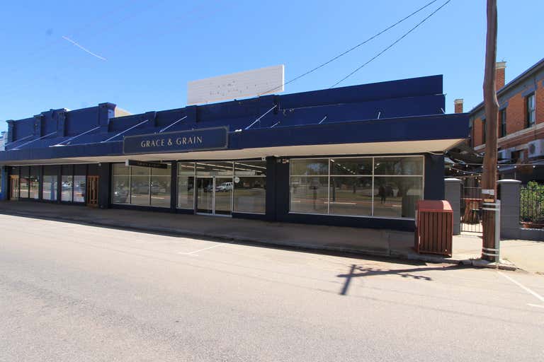 58 Barrack St Merredin WA 6415 - Image 1