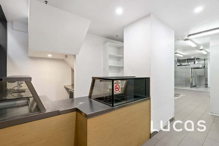 8  Doepel Way Docklands VIC 3008 - Image 2