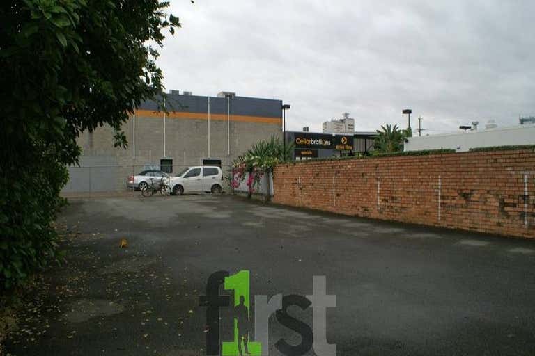 11 Lytton Road East Brisbane QLD 4169 - Image 4