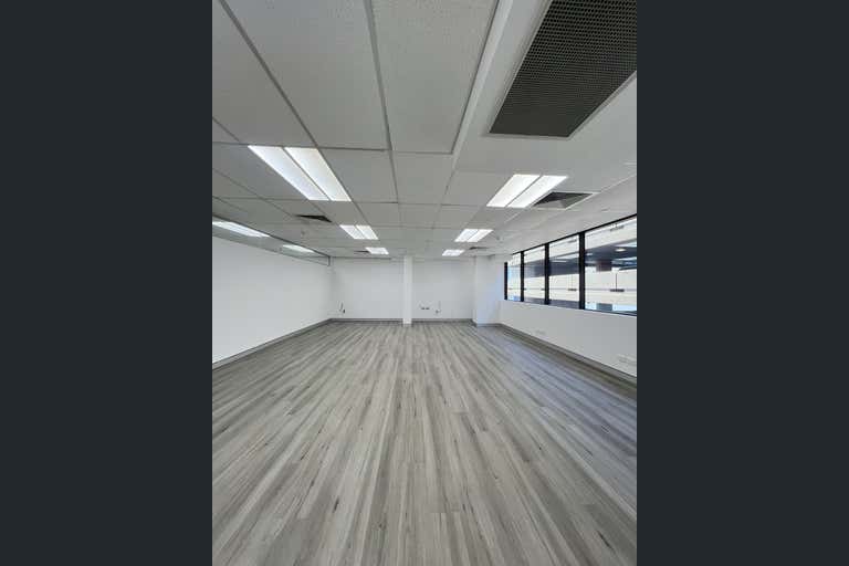 Suite 6, Level 4, 171 Bigge Street Liverpool NSW 2170 - Image 3