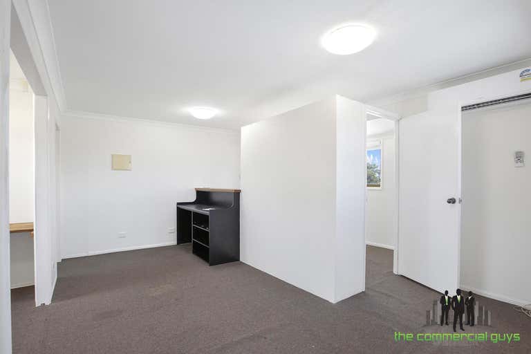 2/45 Duffield Rd Margate QLD 4019 - Image 4