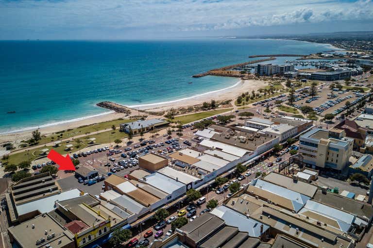 26 Foreshore Drive Geraldton WA 6530 - Image 1