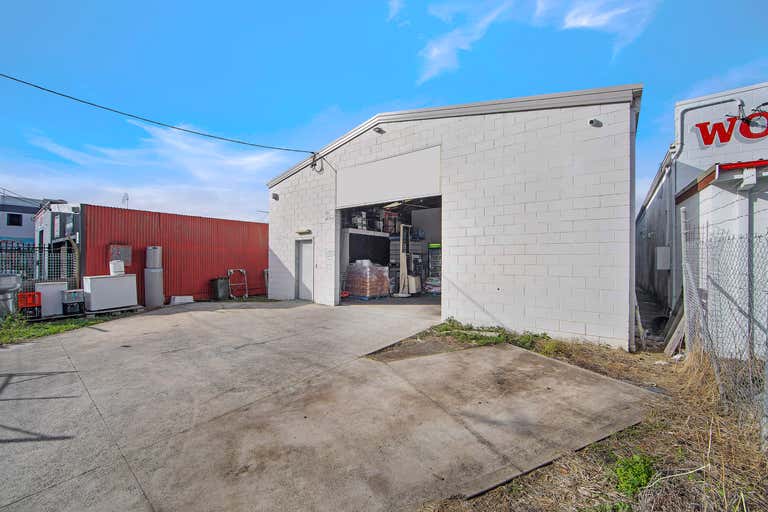 18 Alma Avenue Woy Woy NSW 2256 - Image 2