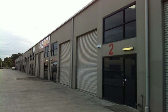 Unit 2, 3 Kelso Crescent Moorebank NSW 2170 - Image 1