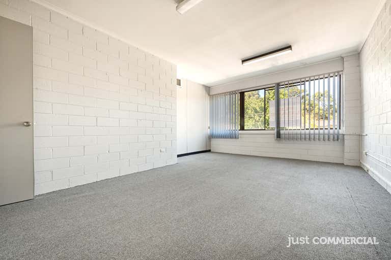 21-23 Anthony Drive Mount Waverley VIC 3149 - Image 4