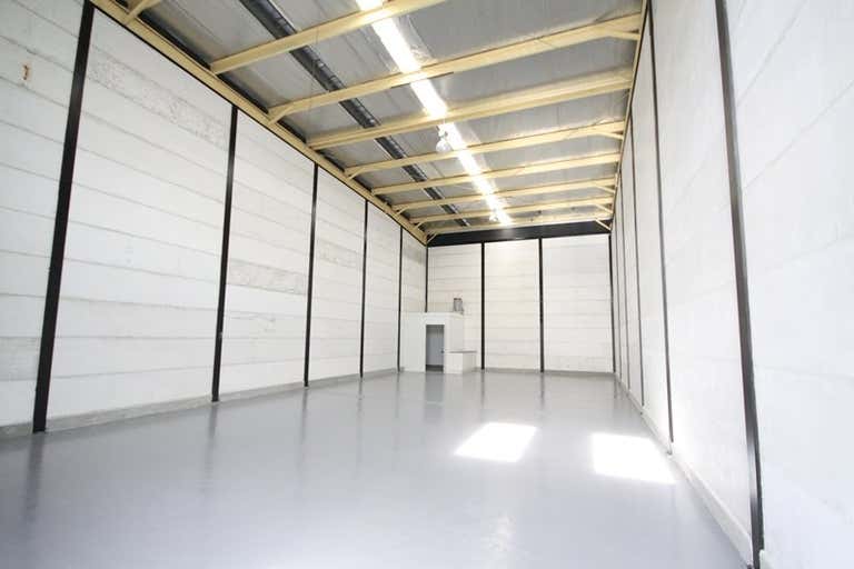 Unit 27, 44 Sparks Avenue Fairfield VIC 3078 - Image 2