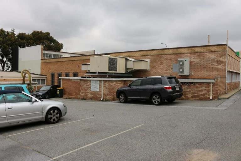 126 Hobart Street Mount Hawthorn WA 6016 - Image 2