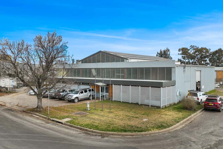 41 - 43 Belmore Street Tamworth NSW 2340 - Image 1