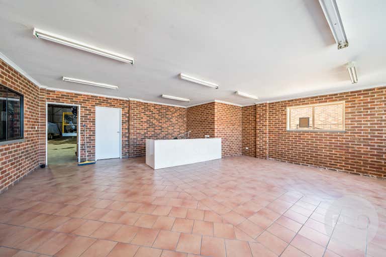 373 Edward Street Wagga Wagga NSW 2650 - Image 4