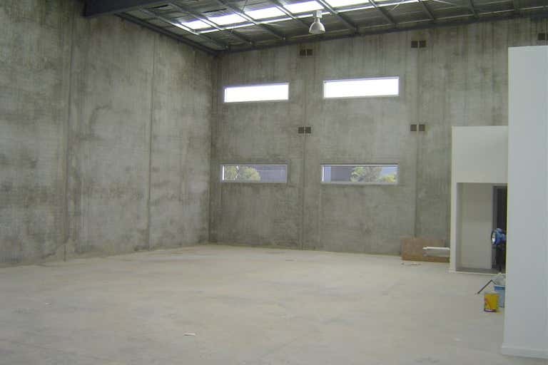 Unit 2, 15 Lillee Crescent Tullamarine VIC 3043 - Image 4