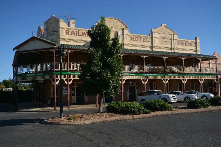 Railway Hotel Grenfell  Freehold or Lease, 1 Main Street Grenfell NSW 2810 - Image 1