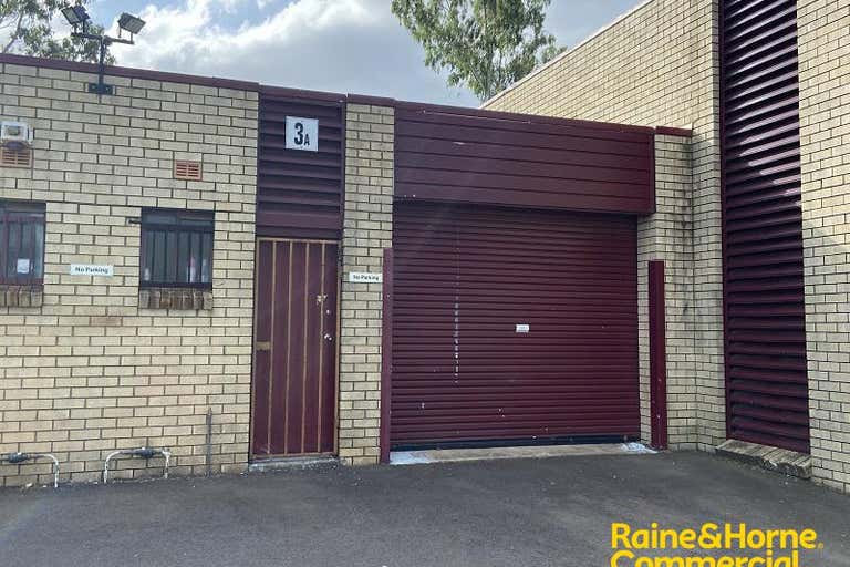 Unit 3A, 4 Louise Avenue Ingleburn NSW 2565 - Image 1