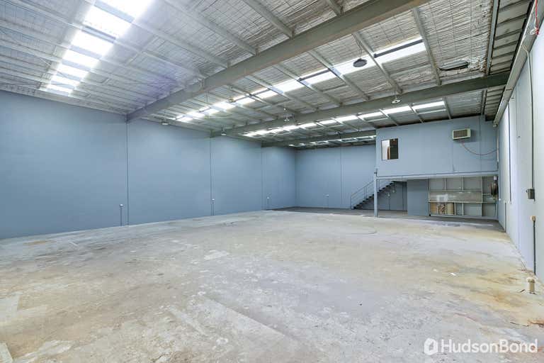 4/13 Gatwick Road Bayswater North VIC 3153 - Image 3