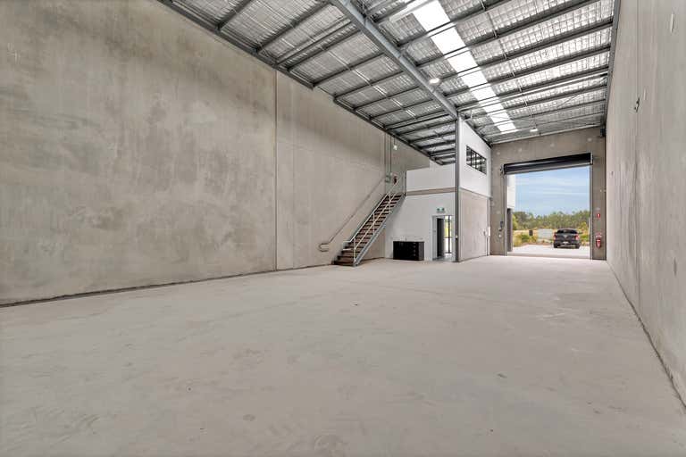 2/19-21 Packer Road Baringa QLD 4551 - Image 2