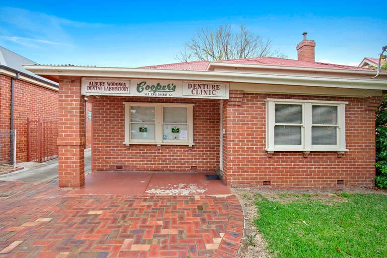 559 Englehardt Street Albury NSW 2640 - Image 2