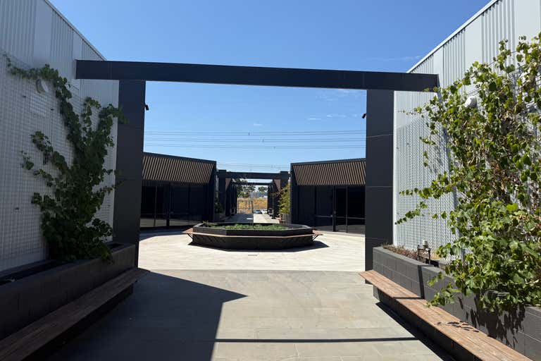 107/43 Danaher Drive South Morang VIC 3752 - Image 3