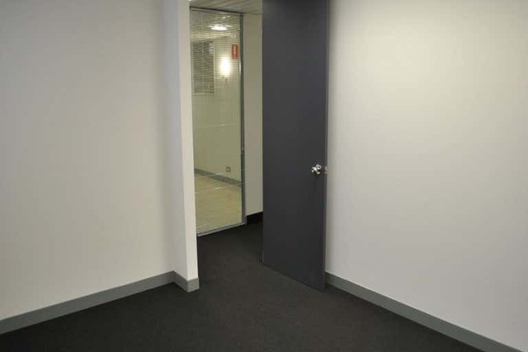 604/161 Walker Street North Sydney NSW 2060 - Image 4