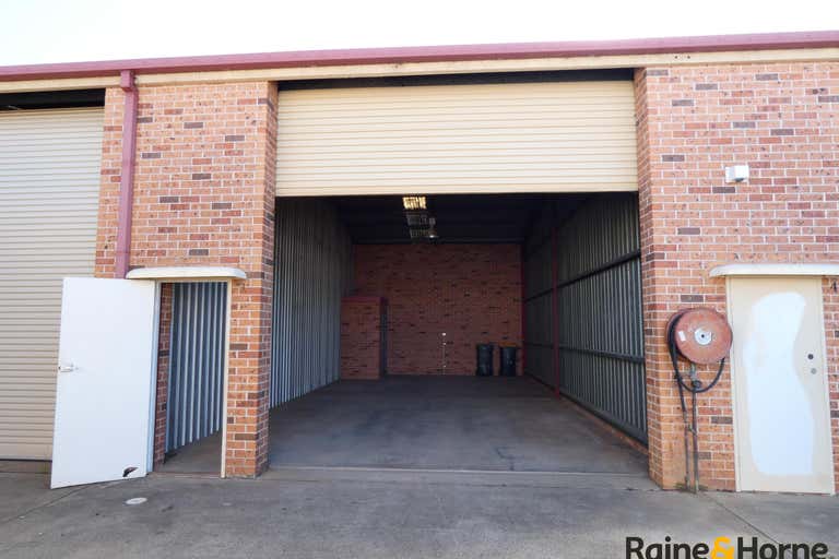 Unit 3, 14 Acacia Avenue Port Macquarie NSW 2444 - Image 2