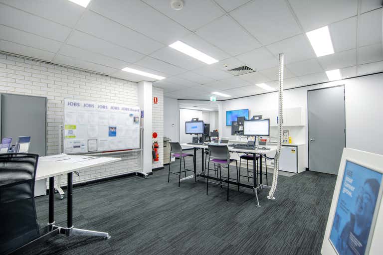 Suite 8, 285 Hunter Street Newcastle NSW 2300 - Image 4