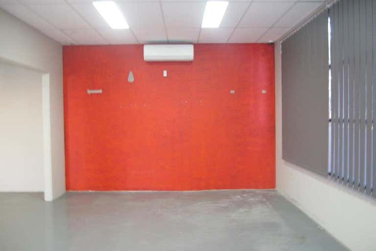 Unit 1, 3 Kelso Crescent Moorebank NSW 2170 - Image 3
