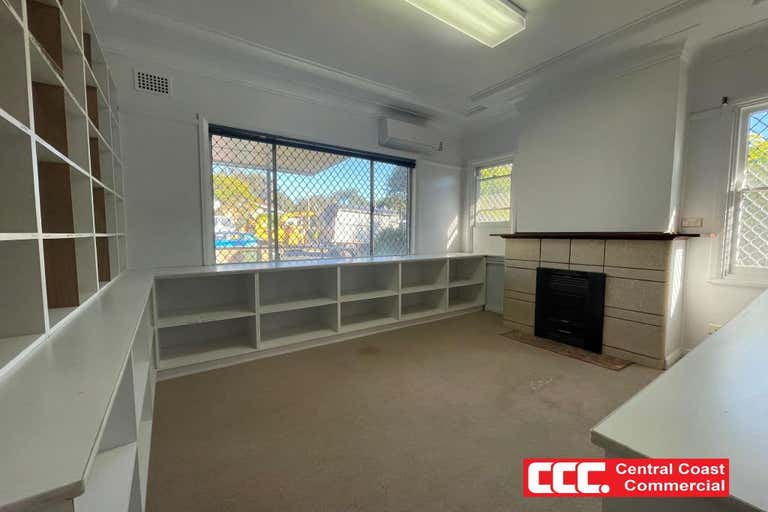 9 Brougham St East Gosford NSW 2250 - Image 2