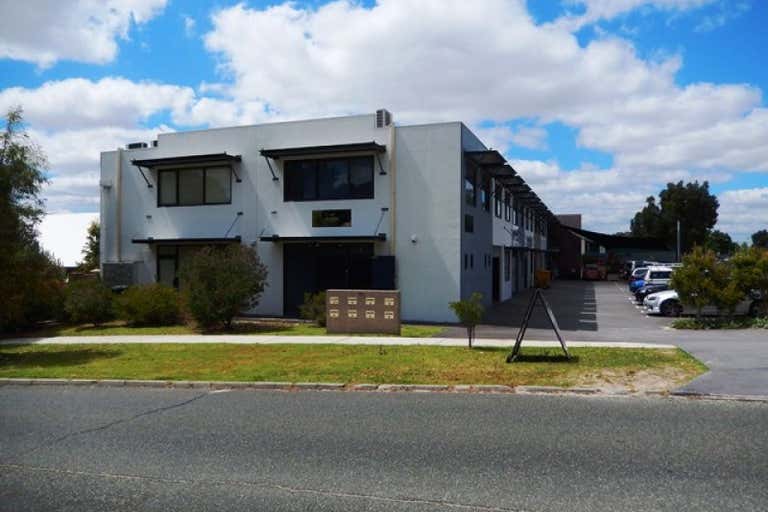 Unit 5, 26C Cohn Street Carlisle WA 6101 - Image 1