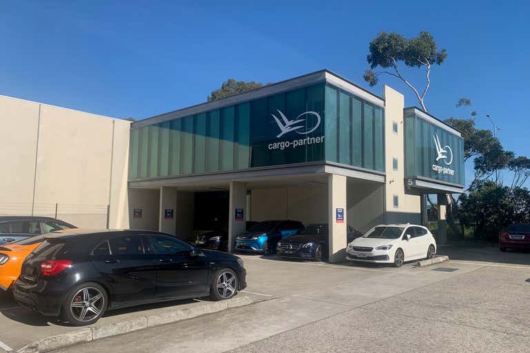 5/99 - 101 Western Avenue Tullamarine VIC 3043 - Image 2