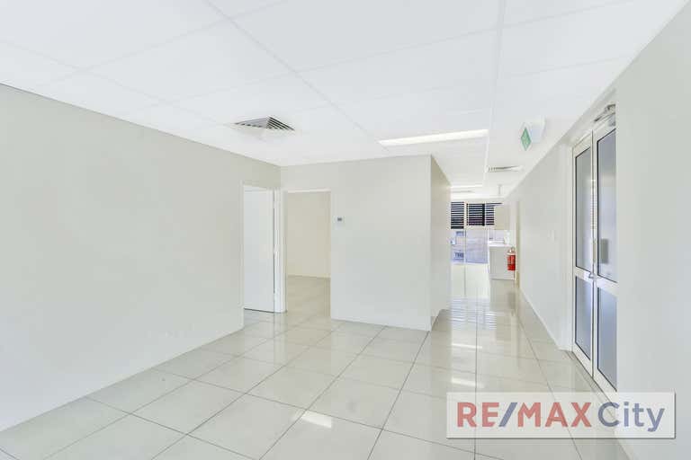 36 Tenby Street Mount Gravatt QLD 4122 - Image 3