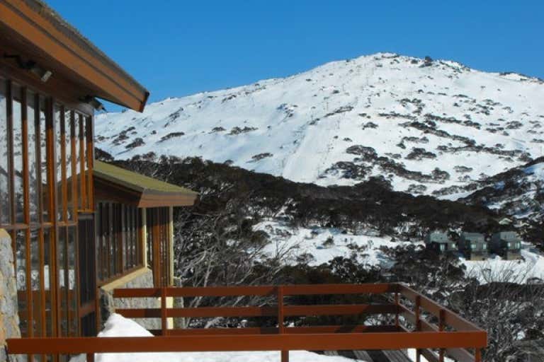 Valhalla Lodge, 6 Candleheath Road Perisher Valley NSW 2624 - Image 4