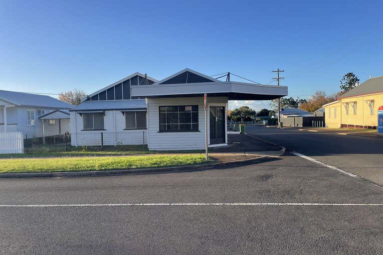 5a Clairmont Street Newtown QLD 4350 - Image 1