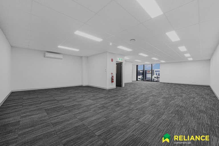 8/43-45 Bonview Circuit Truganina VIC 3029 - Image 2