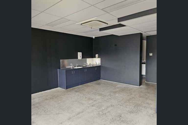 2-4 Pacific Promenade Pakenham VIC 3810 - Image 1