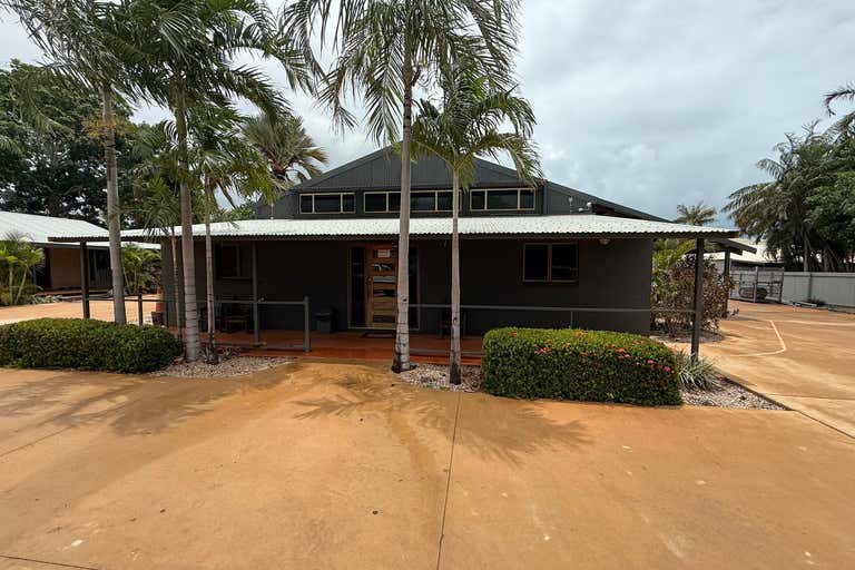 49 Blackman Street Broome WA 6725 - Image 2