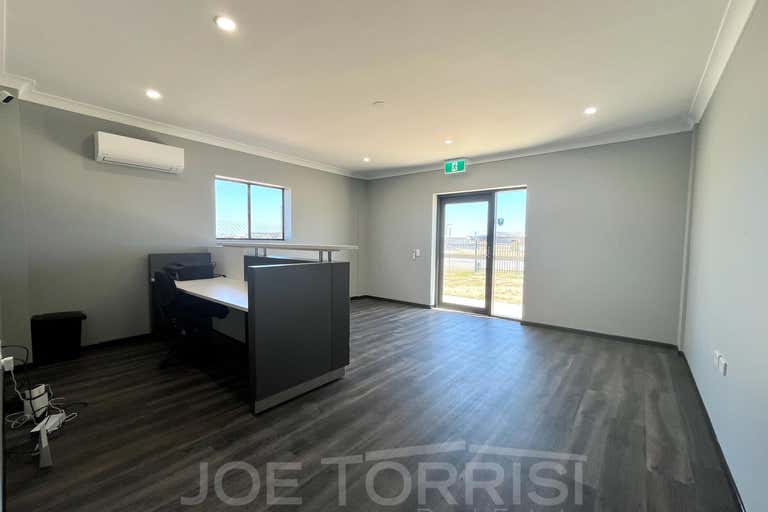 23 Keegan Street Mareeba QLD 4880 - Image 2