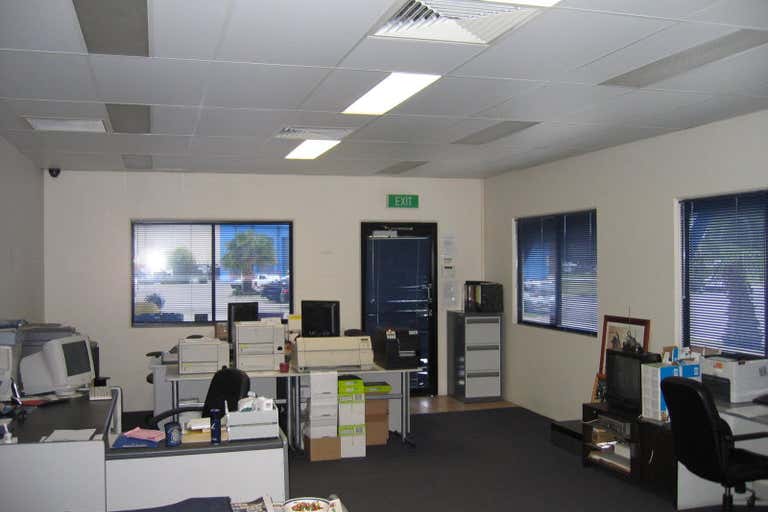 15 Corporate Crescent Garbutt QLD 4814 - Image 3