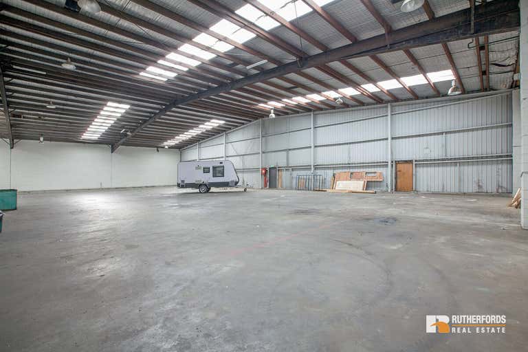 2/220-230 Barry Road Campbellfield VIC 3061 - Image 4