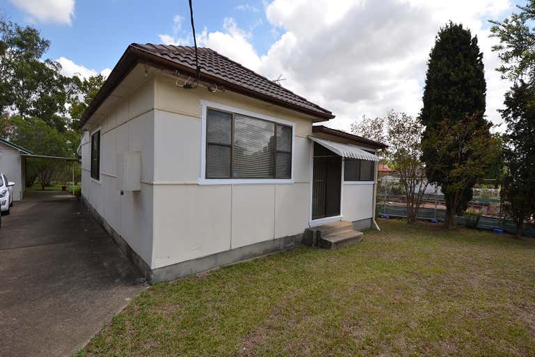 35 Carinya Blacktown NSW 2148 - Image 1