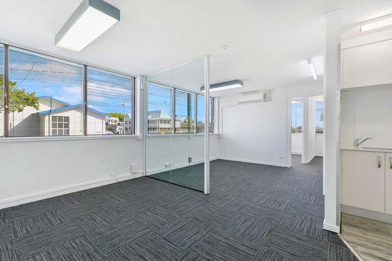 Suite J, 184 Bay Terrace Wynnum QLD 4178 - Image 3