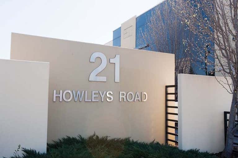 1/21 Howleys Road Notting Hill VIC 3168 - Image 2