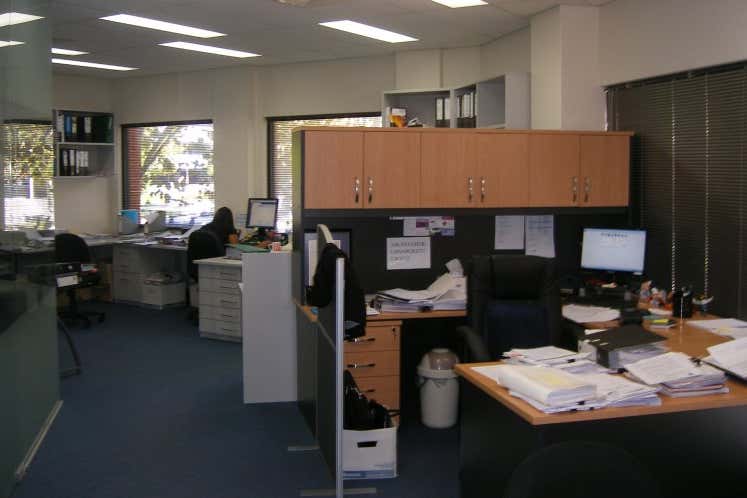 1/2 Centro Avenue Subiaco WA 6008 - Image 4