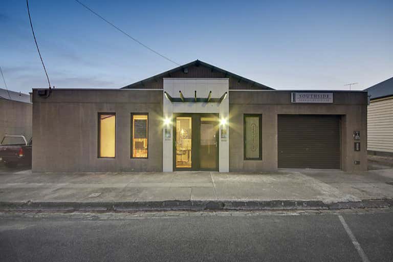 3/2 Fenwick Street South Geelong VIC 3220 - Image 1