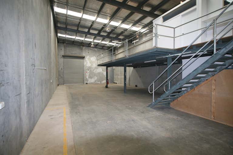 2/30 Michael Street Pakenham VIC 3810 - Image 2