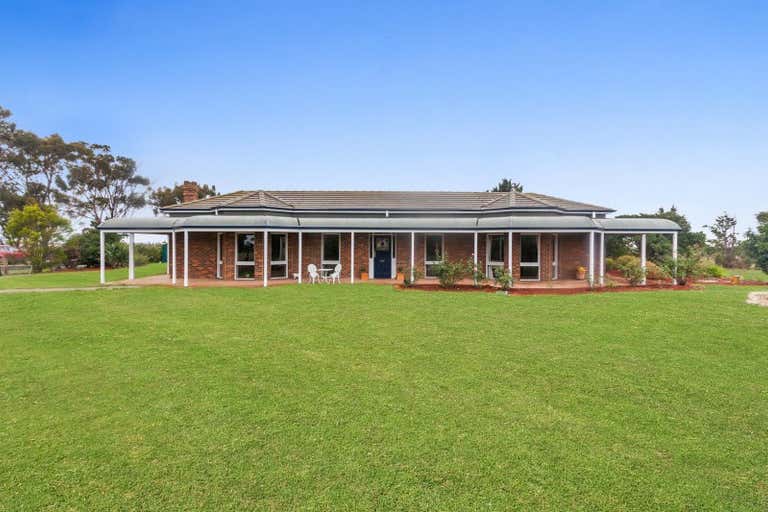 "Anstruther", 527 Holden Road Plumpton VIC 3335 - Image 4