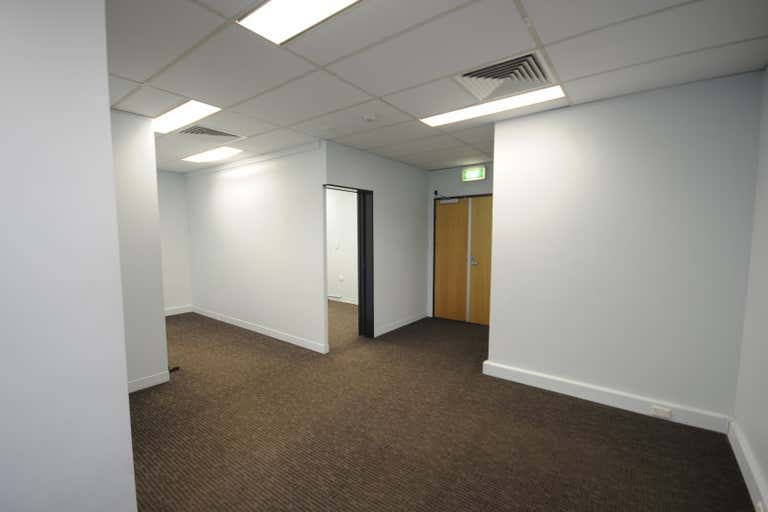 Suite 308, 39  East Esplanade Manly NSW 2095 - Image 4