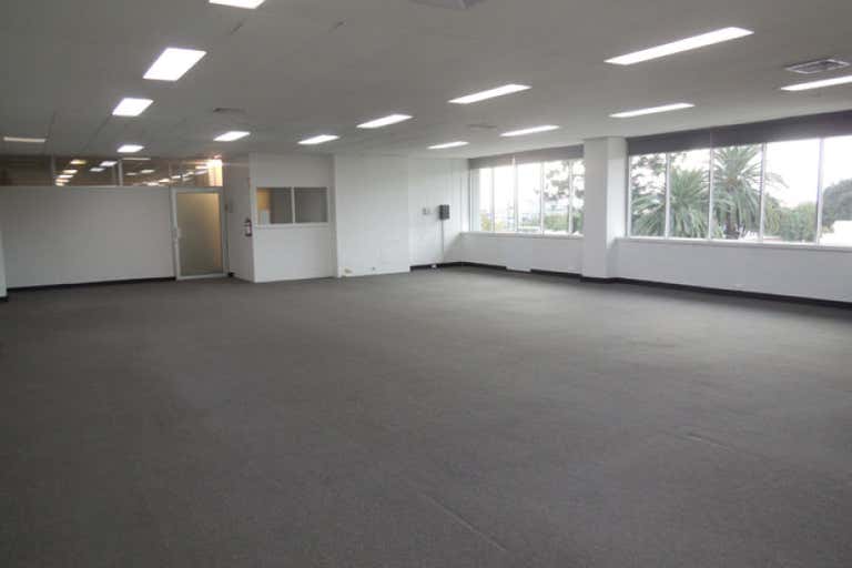 1/2 2nd Floor, 10A Atherton Road Oakleigh VIC 3166 - Image 3