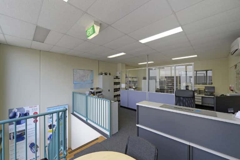 5/54 Howleys Rd Notting Hill VIC 3168 - Image 4