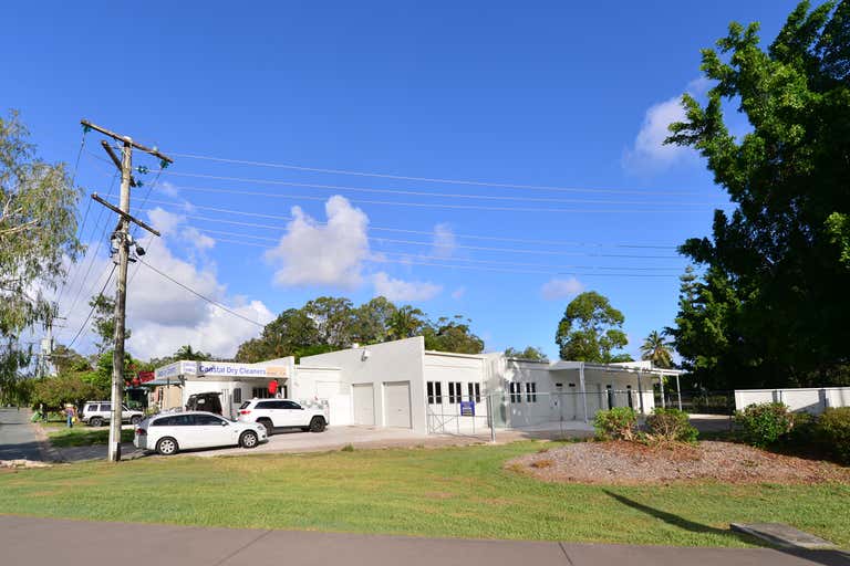 Unit 2/29 Eumundi Road Noosaville QLD 4566 - Image 2
